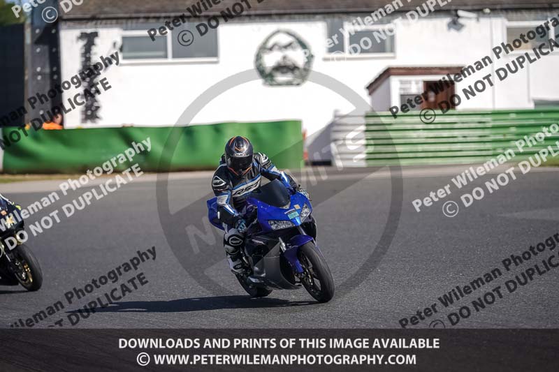 enduro digital images;event digital images;eventdigitalimages;mallory park;mallory park photographs;mallory park trackday;mallory park trackday photographs;no limits trackdays;peter wileman photography;racing digital images;trackday digital images;trackday photos